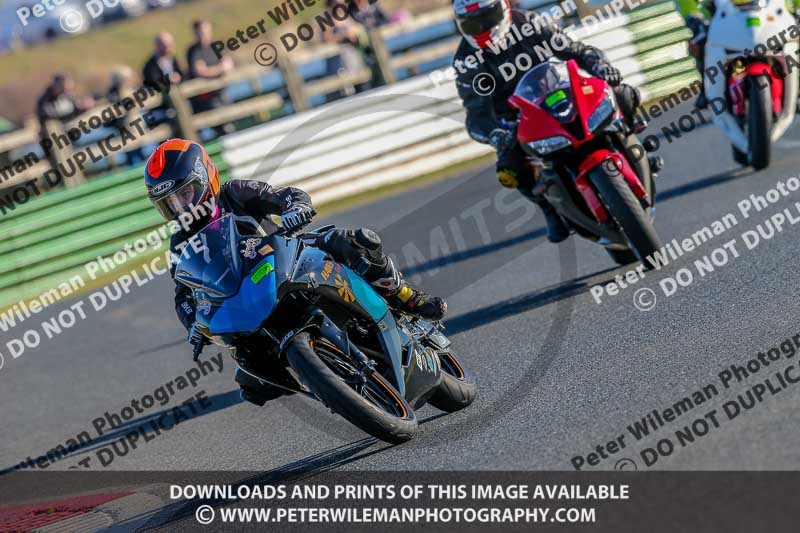 PJM Wedding Photography;enduro digital images;event digital images;eventdigitalimages;mallory park;mallory park photographs;mallory park trackday;mallory park trackday photographs;no limits trackdays;peter wileman photography;racing digital images;trackday digital images;trackday photos